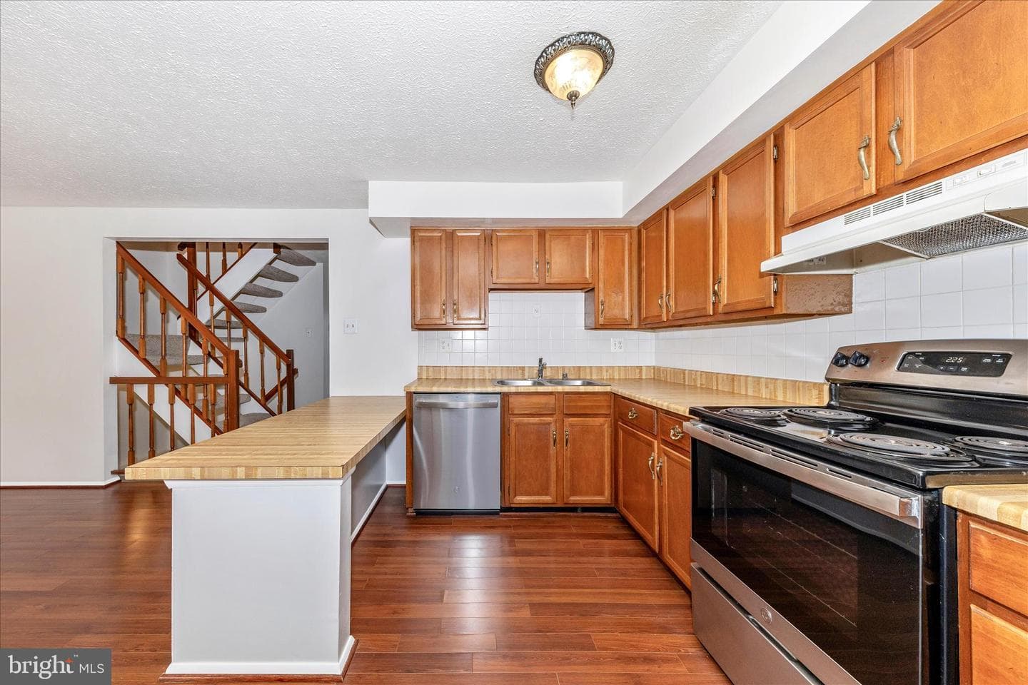 25508 Coltrane Drive photo 19