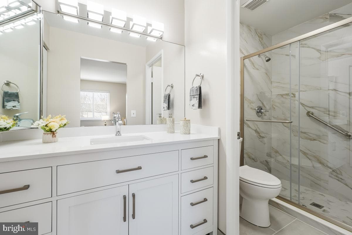15011 Candover Court #280-D photo 23