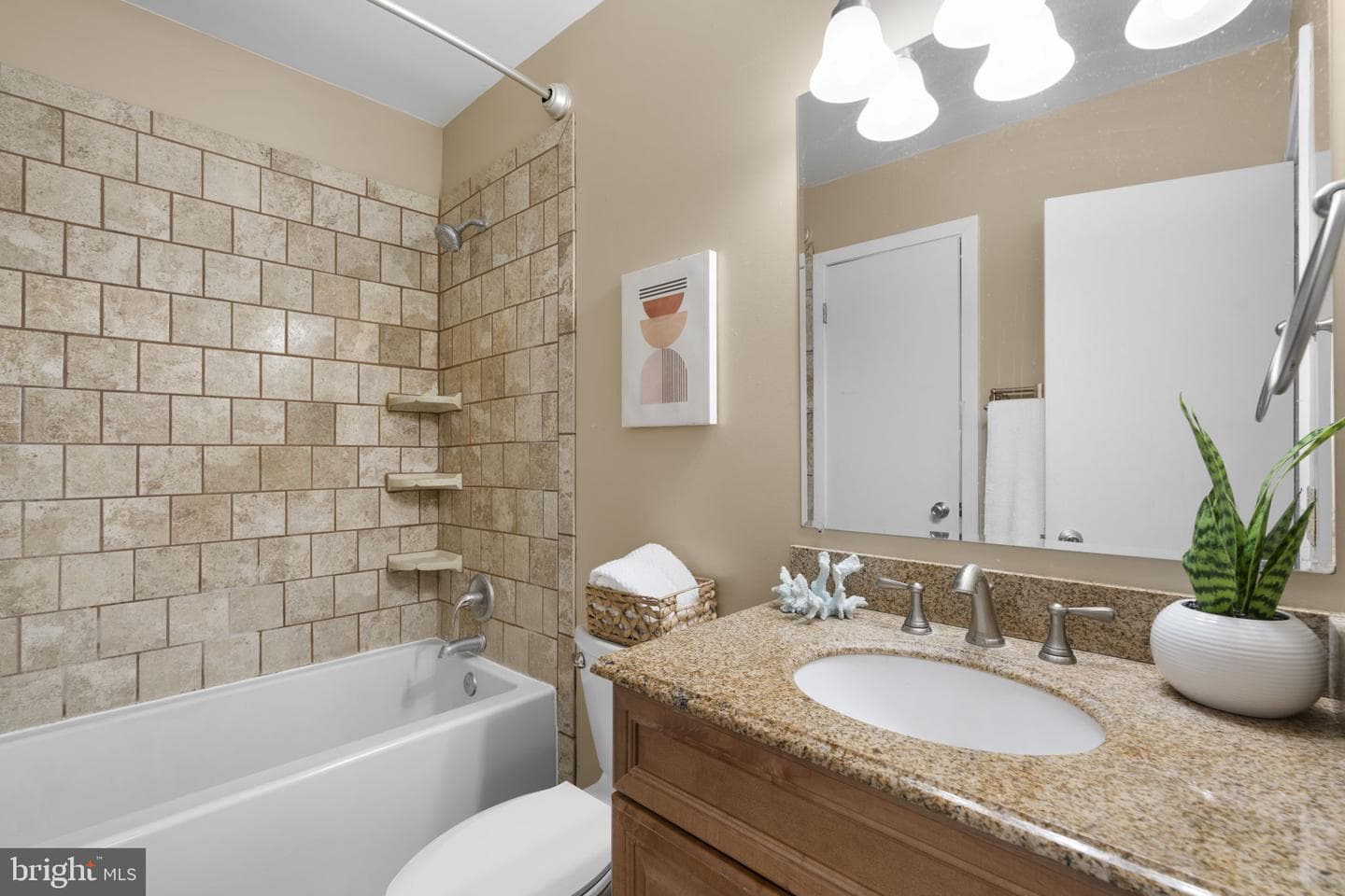 22 Cross Laurel Court photo 14