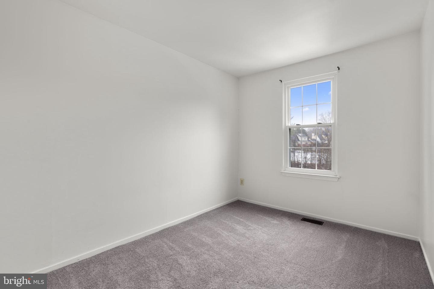 22 Cross Laurel Court photo 16