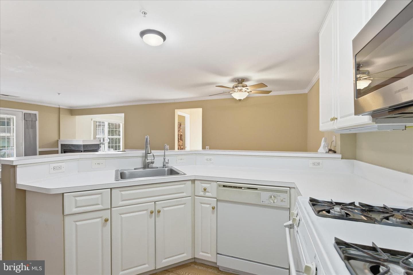 13401 Fountain Club Dr #14t-3 photo 12