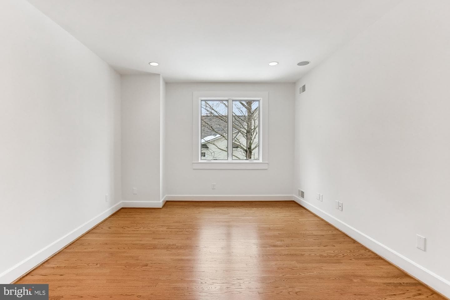 4212 Dresden Street photo 37