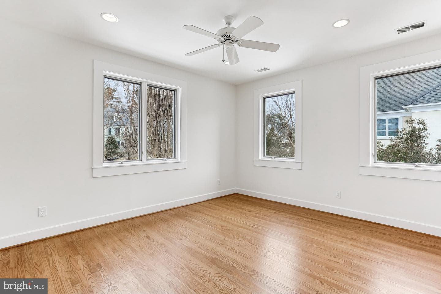 4212 Dresden Street photo 45