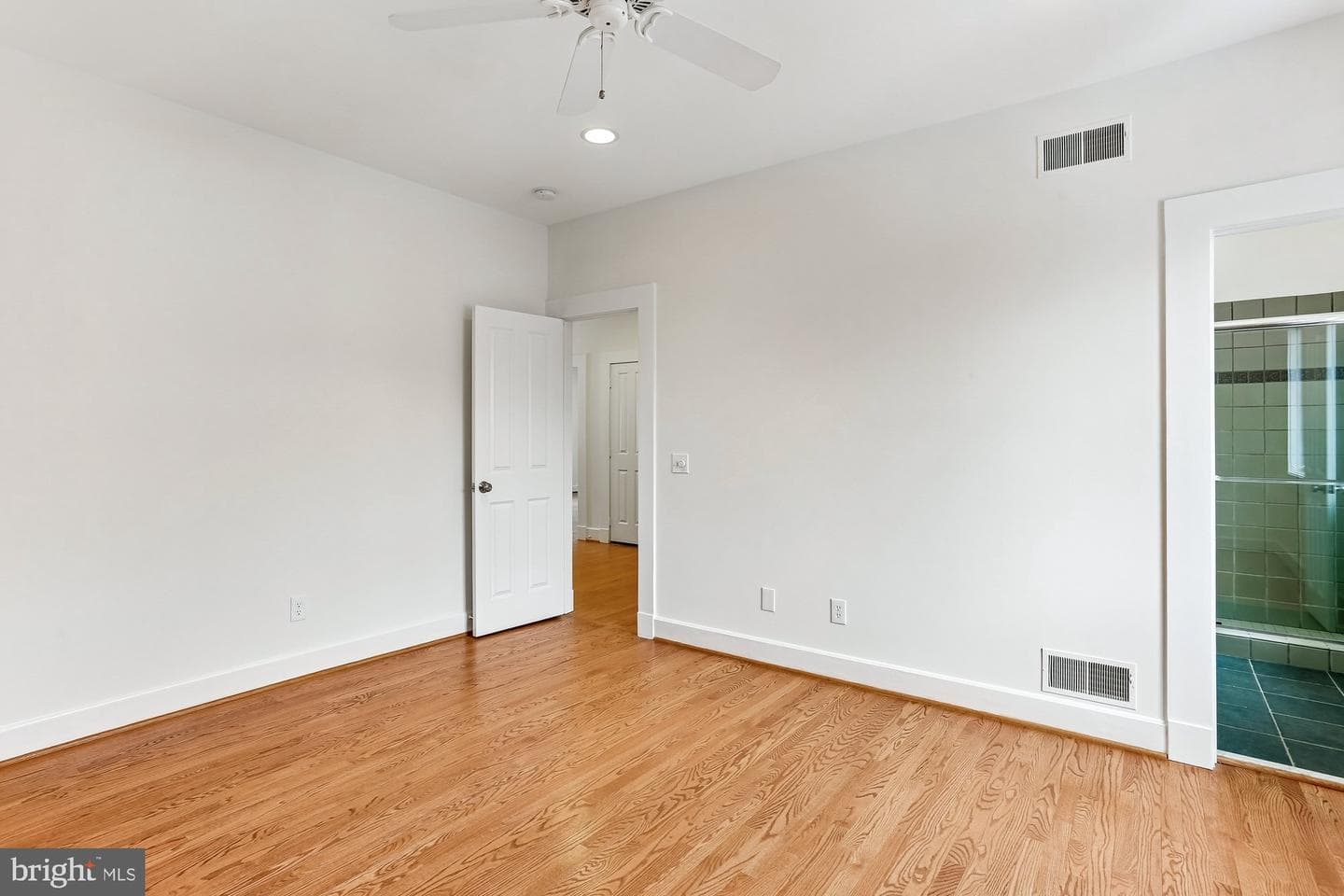4212 Dresden Street photo 48
