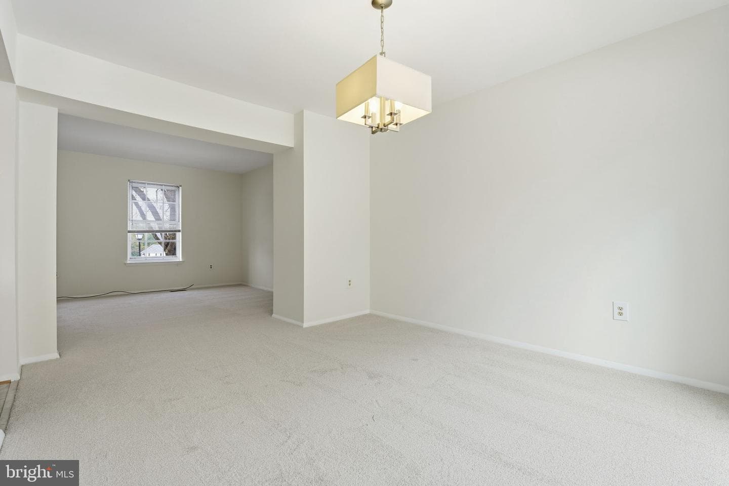 25945 Lasalle Court photo 12