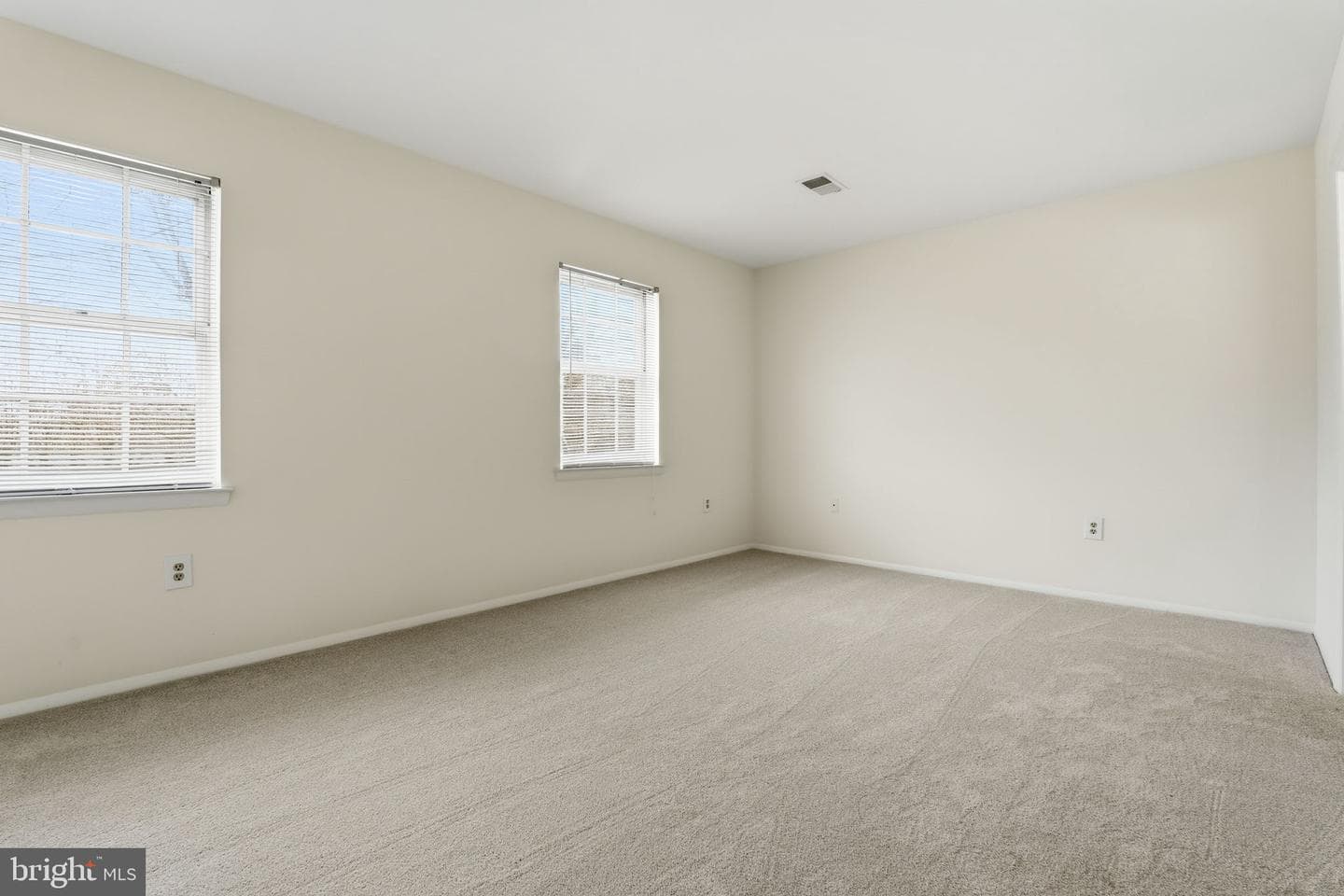 25945 Lasalle Court photo 20