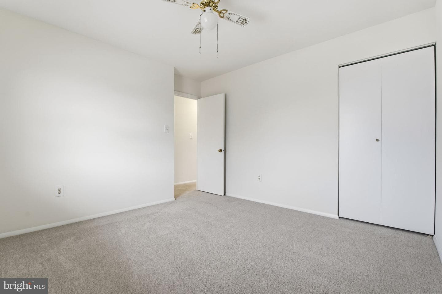 25945 Lasalle Court photo 28