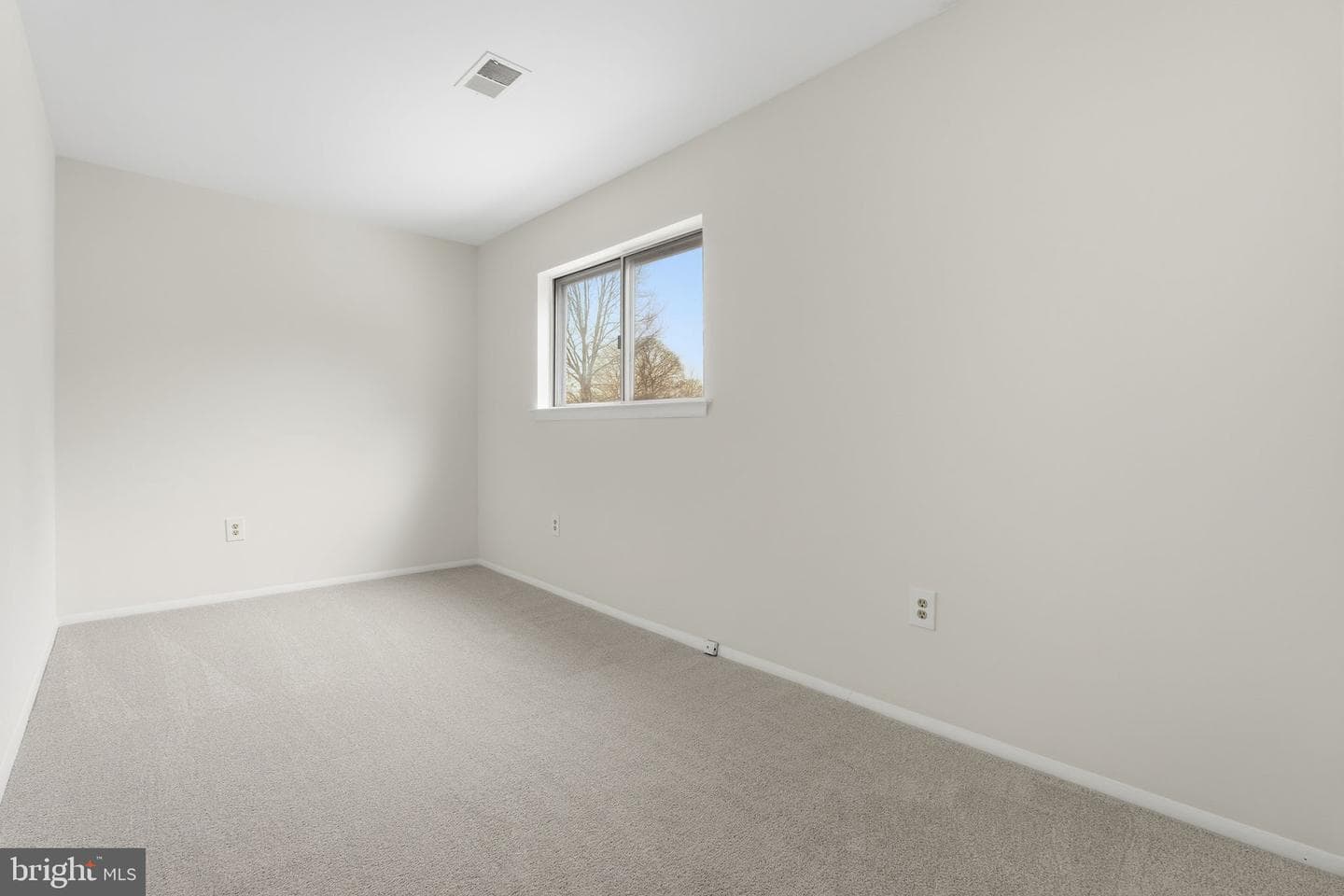 25945 Lasalle Court photo 31