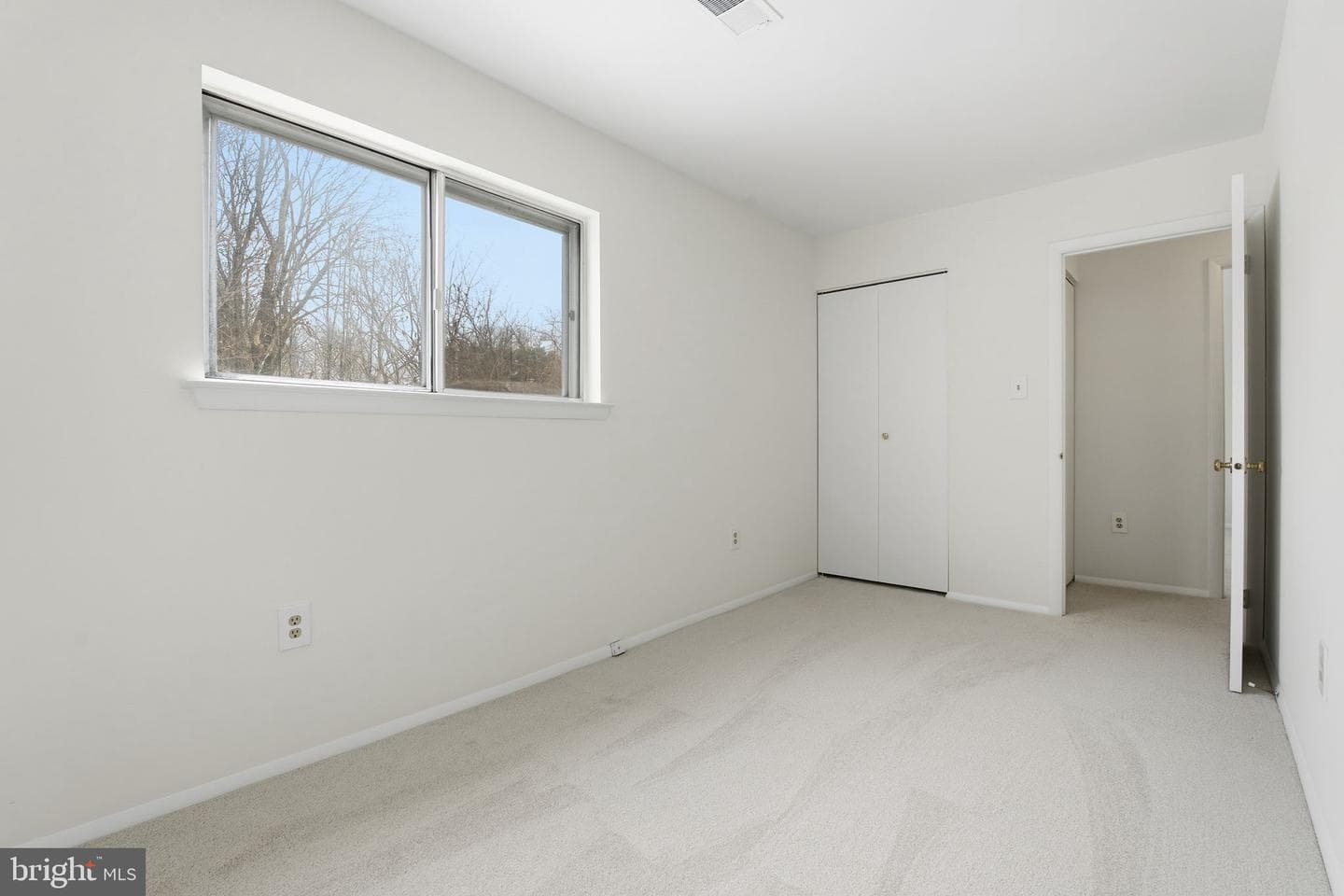 25945 Lasalle Court photo 33