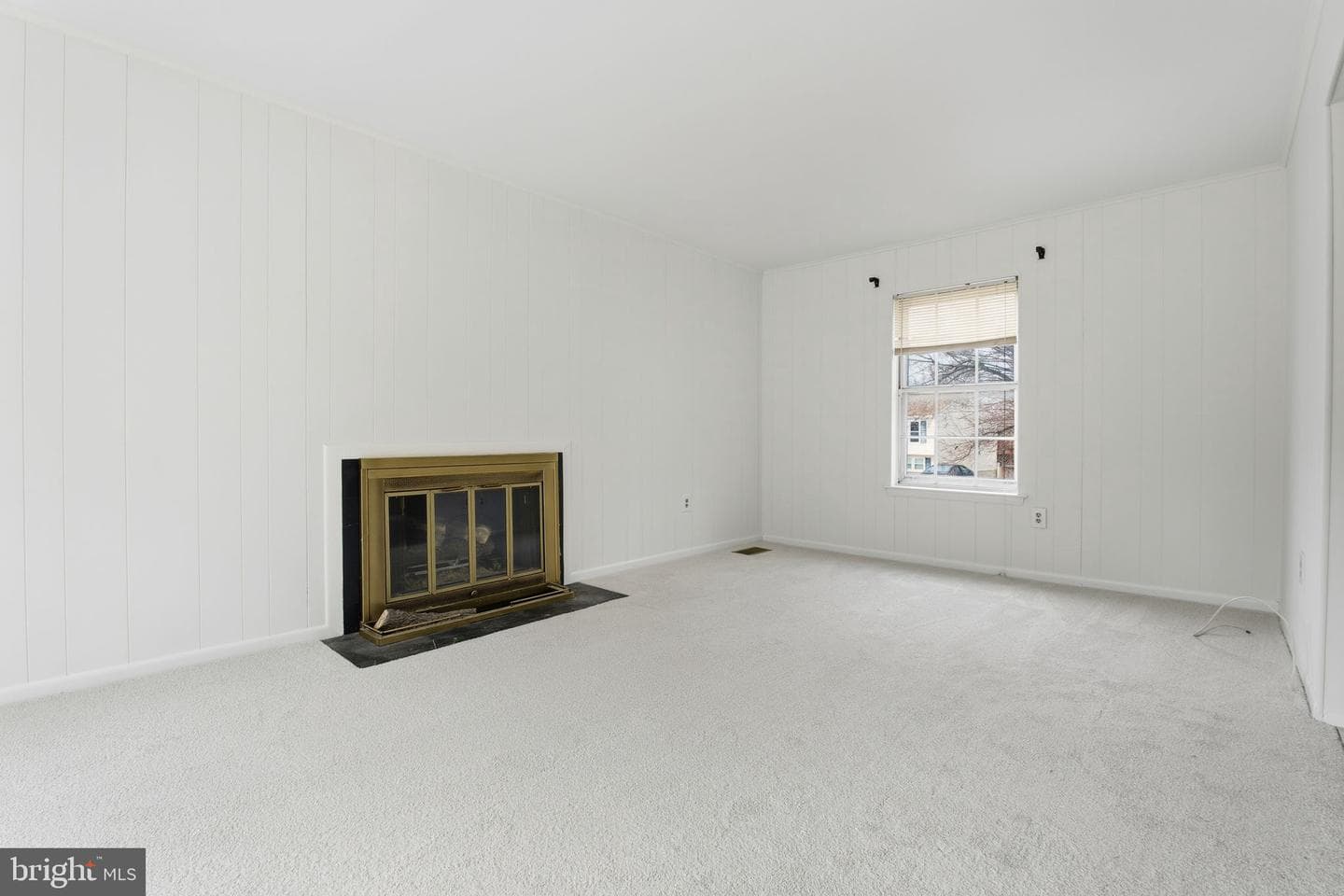 25945 Lasalle Court photo 5