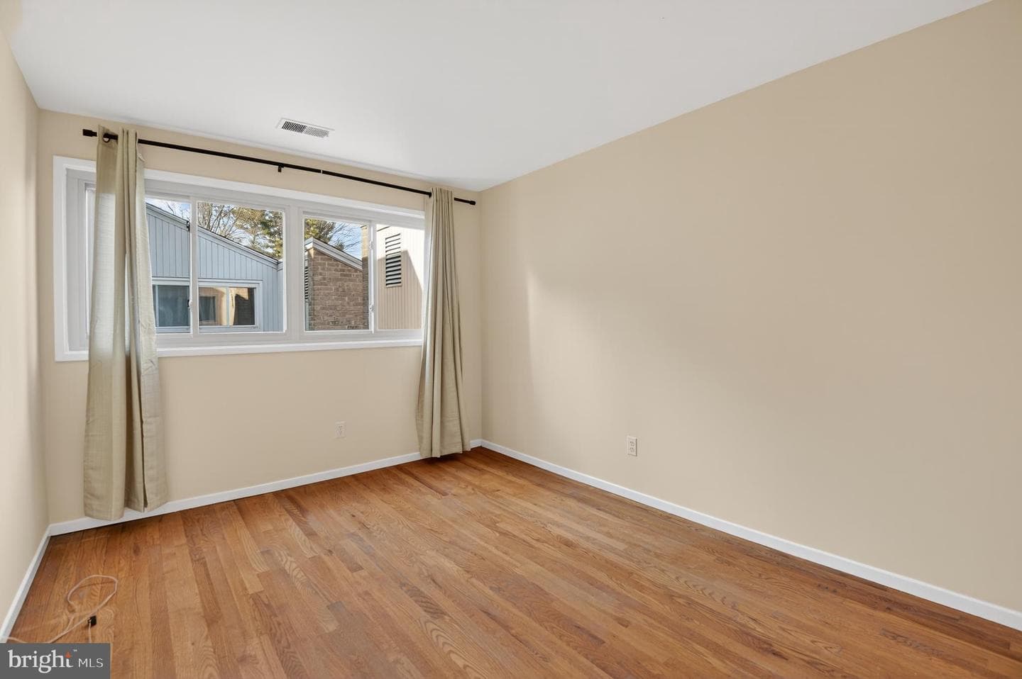 19144 Roman Way photo 21