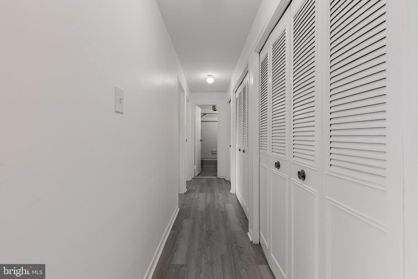 10201 Grosvenor Place #204 photo 11