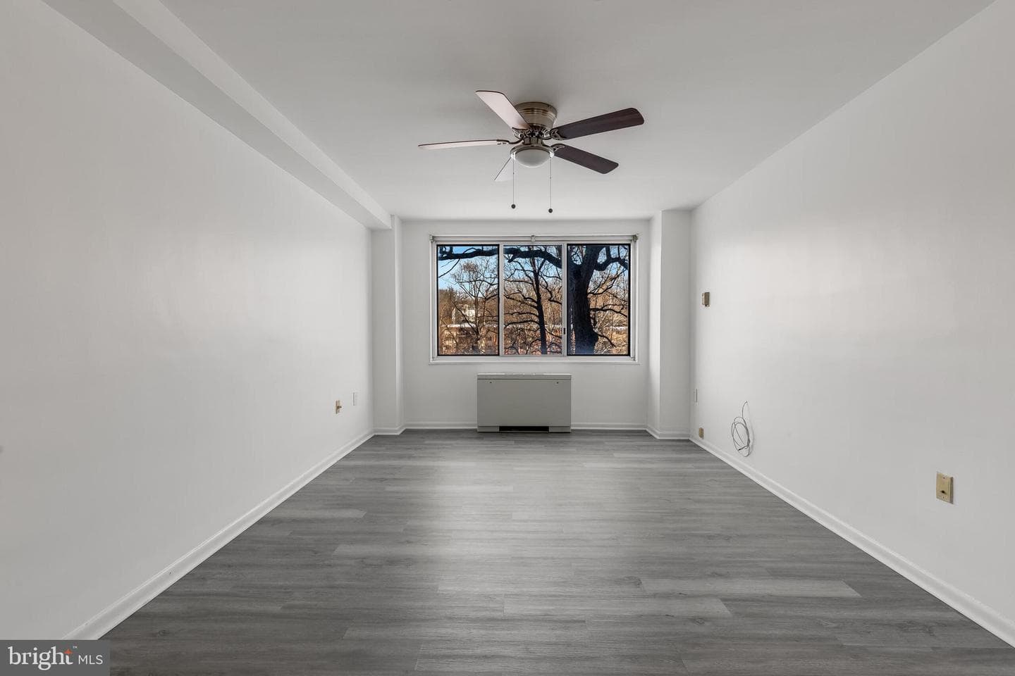 10201 Grosvenor Place #204 photo 14