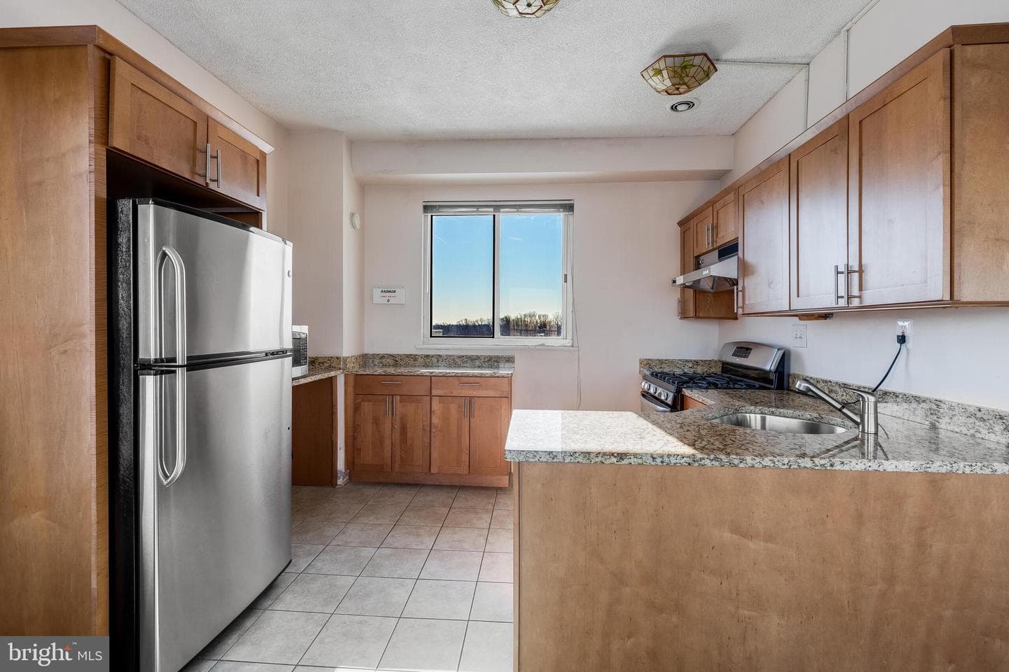10201 Grosvenor Place #204 photo 21
