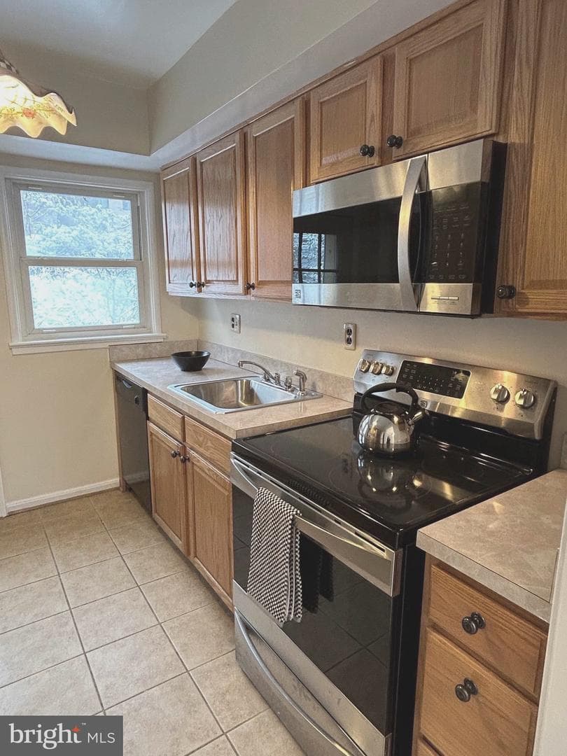 8542 Manchester Road #1-6