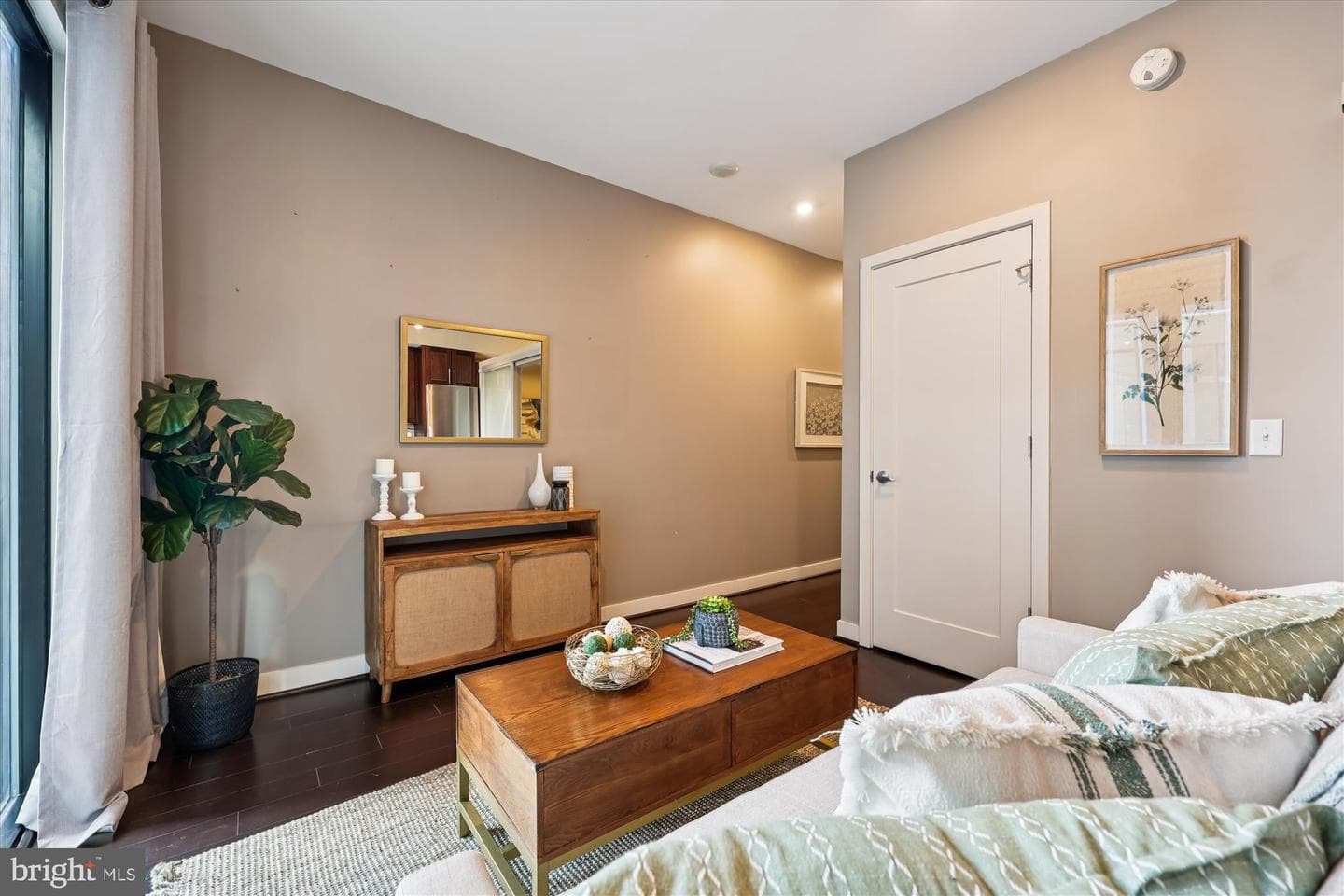 1320 Fenwick Lane #203 photo 5