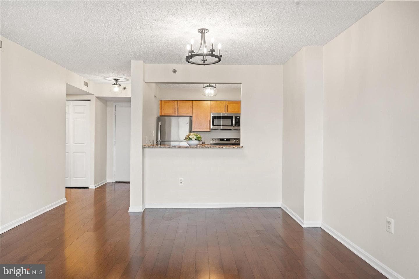 10101 Grosvenor Place #1907 photo 15
