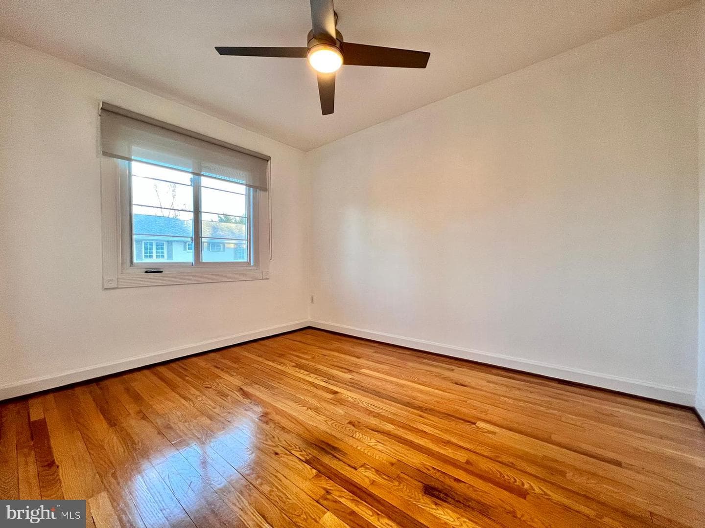 5332 Pooks Hill Road #304 photo 13