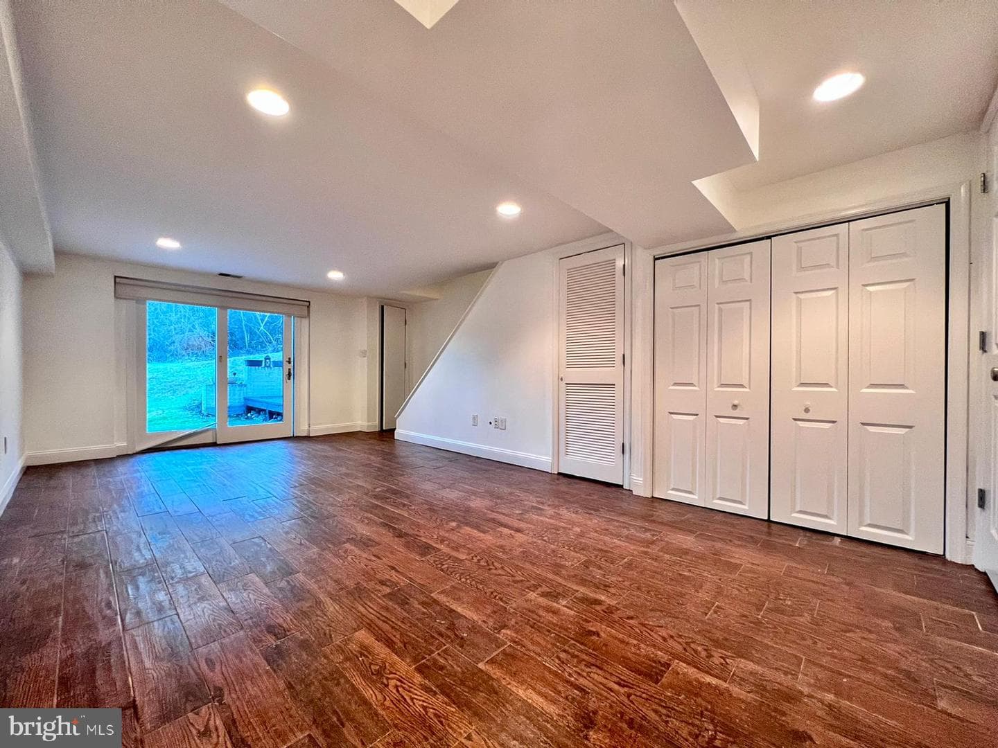 5332 Pooks Hill Road #304 photo 17