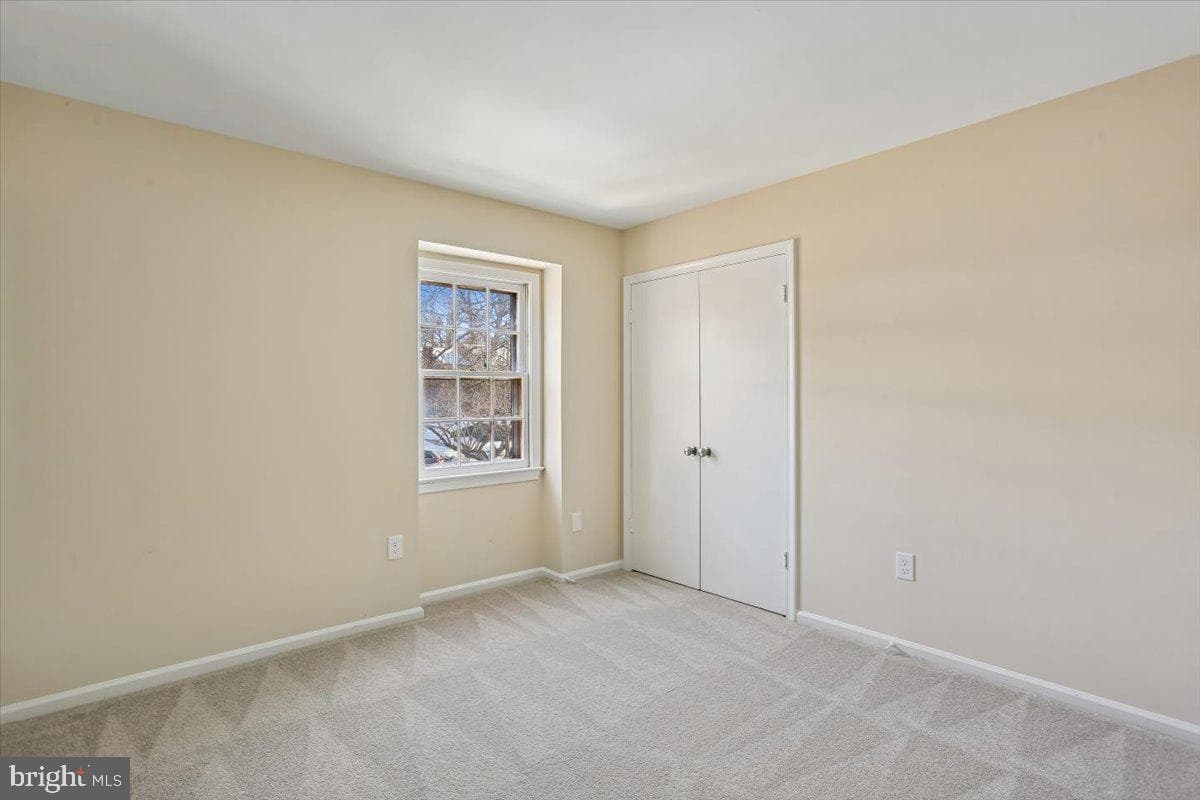 705 College Parkway photo 17