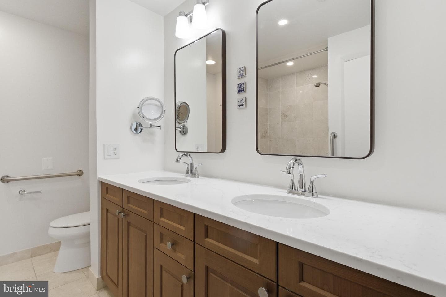 6820 Wisconsin Avenue #4008 photo 20