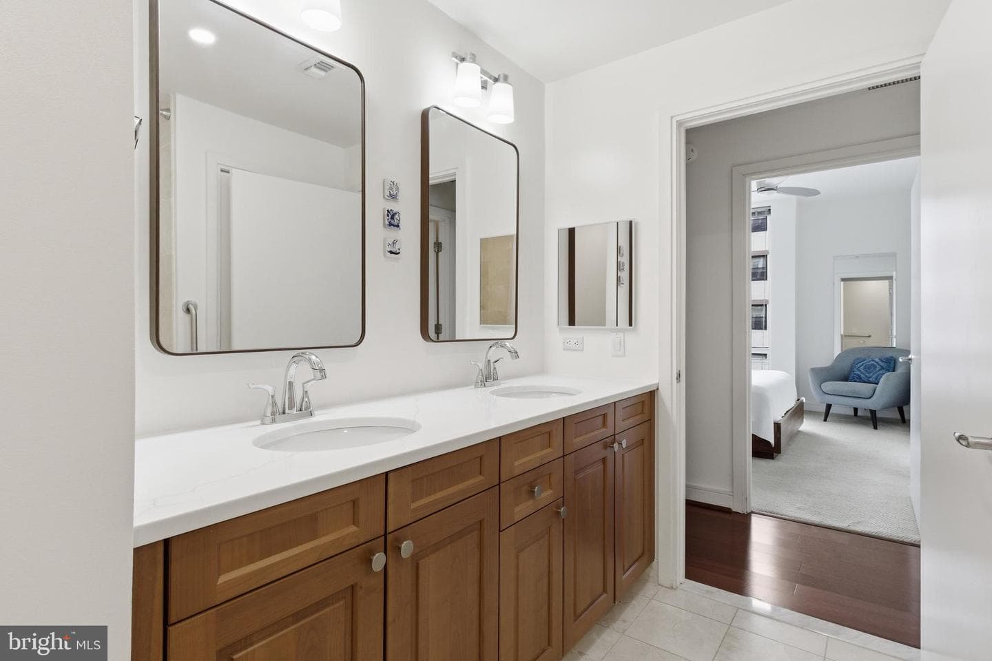 6820 Wisconsin Avenue #4008 photo 22