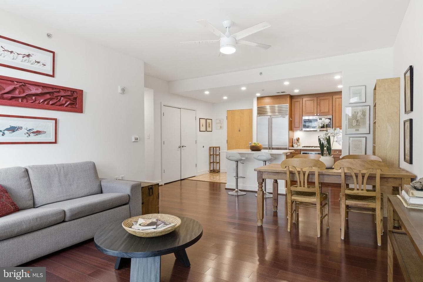 6820 Wisconsin Avenue #4008 photo 9
