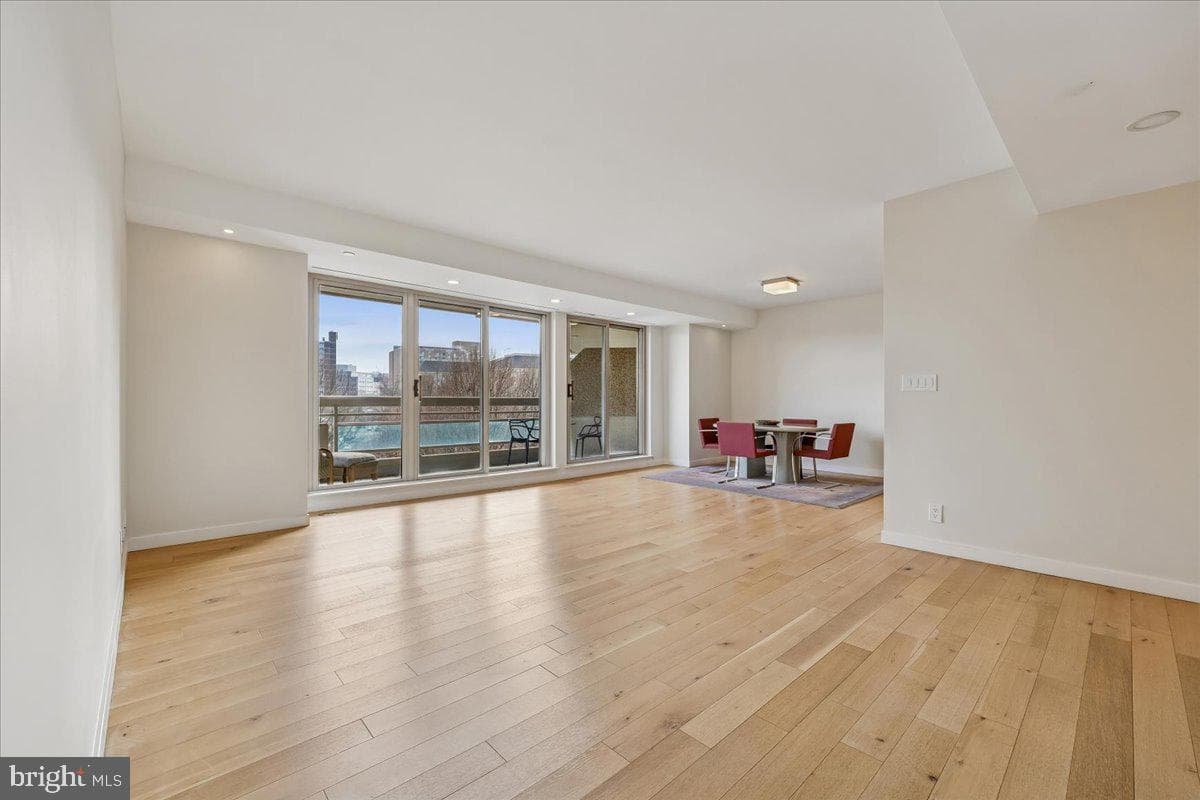 5600 Wisconsin Avenue #705 photo 5