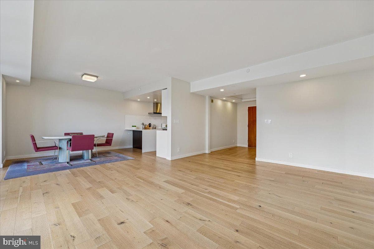 5600 Wisconsin Avenue #705 photo 8