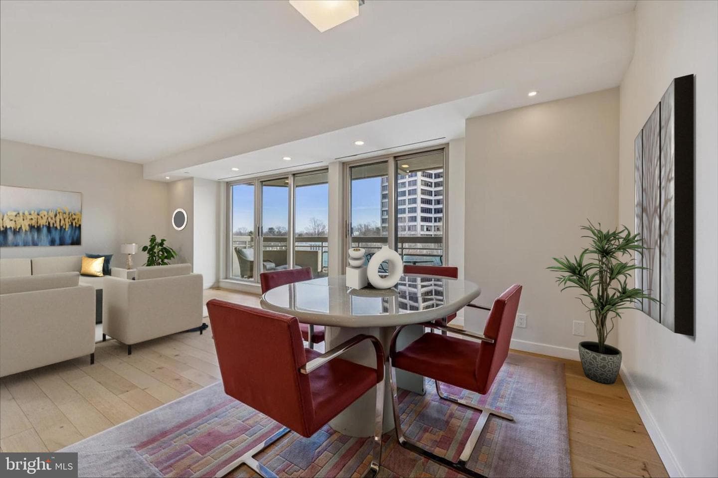 5600 Wisconsin Avenue #705 photo 9
