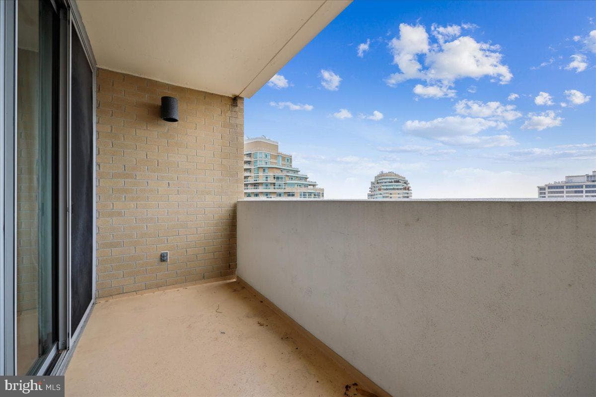 4601 N Park Avenue #1616 photo 14