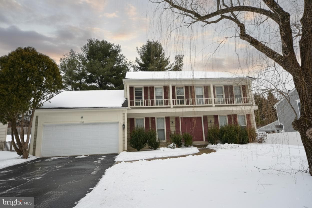 17041 Catalpa Court photo 2