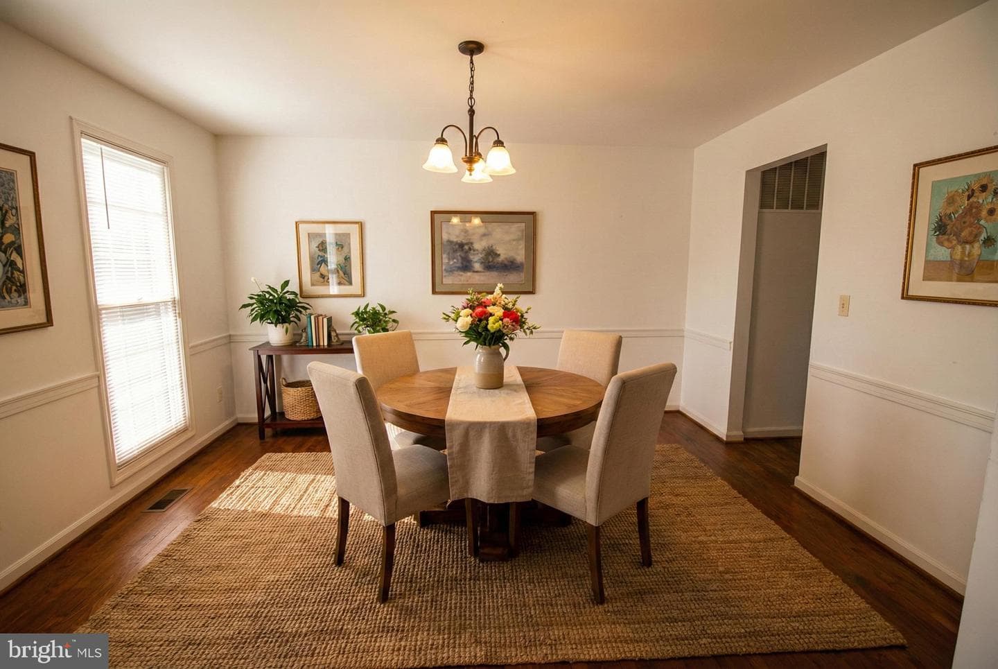 17041 Catalpa Court photo 9