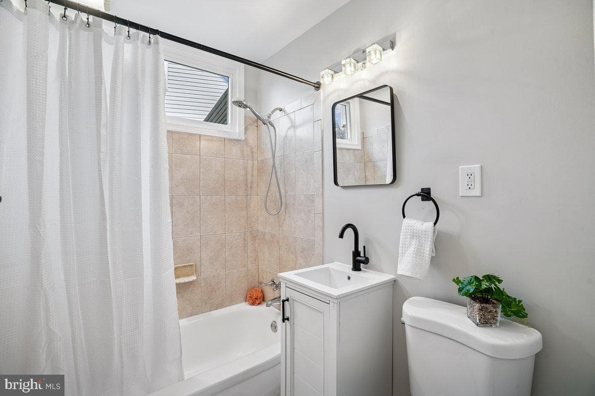 3921 Lantern Drive photo 19