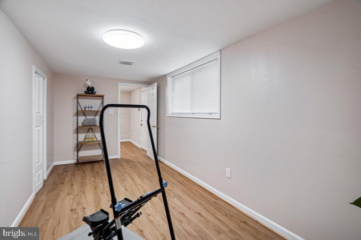 3921 Lantern Drive photo 31