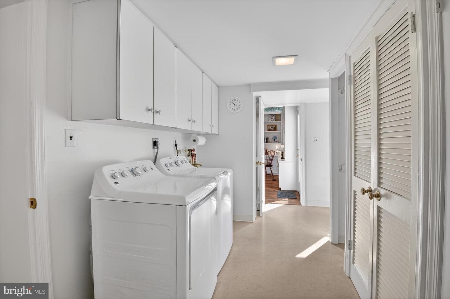 5208 Woodlawn Avenue photo 25