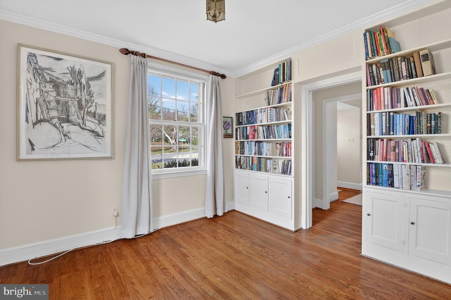 5208 Woodlawn Avenue photo 9