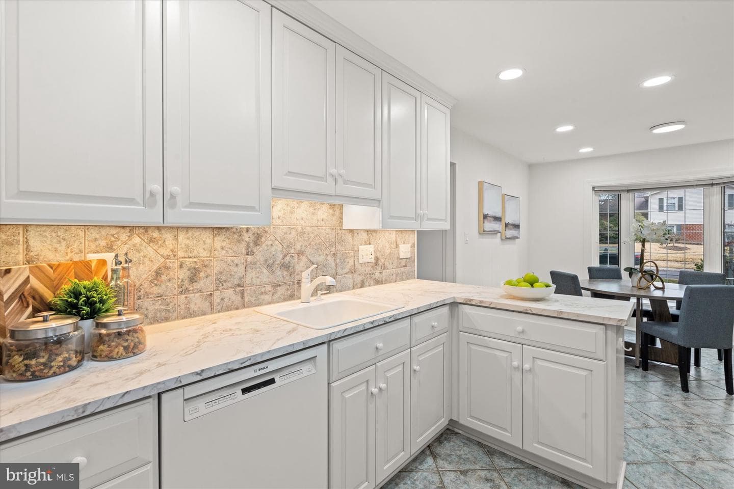 14416 Pecan Drive photo 8