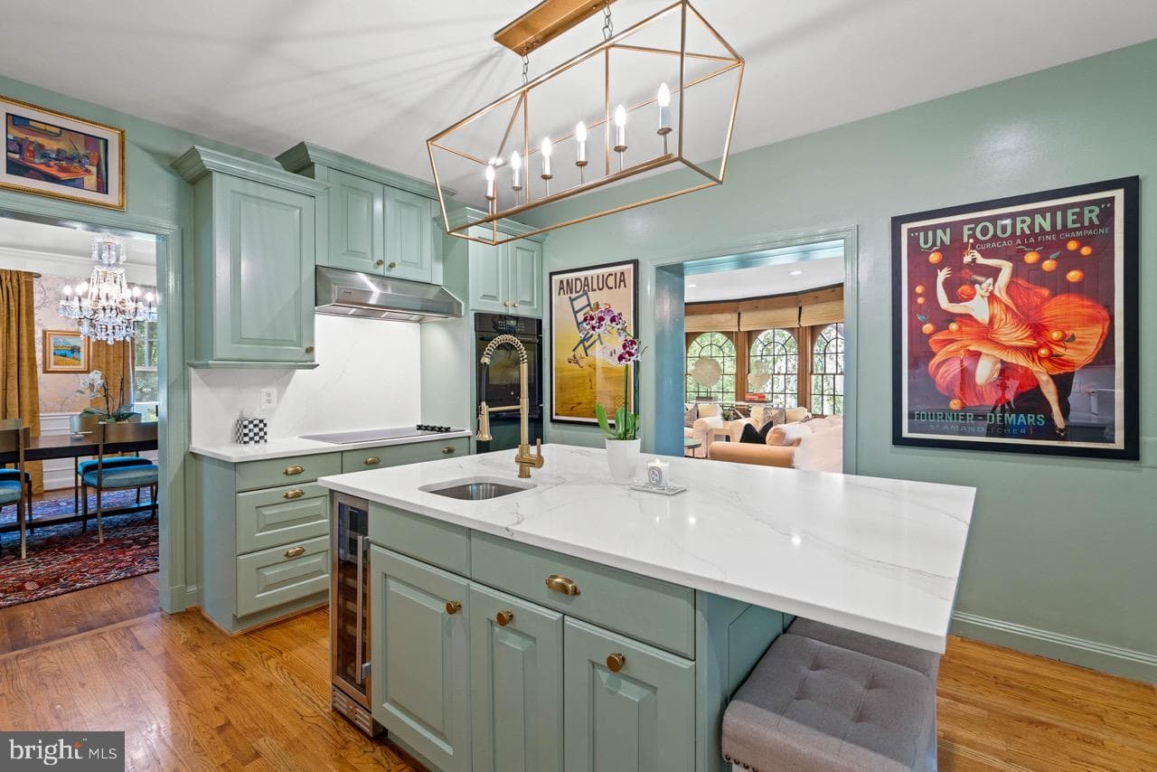 8 Farmington Court photo 14