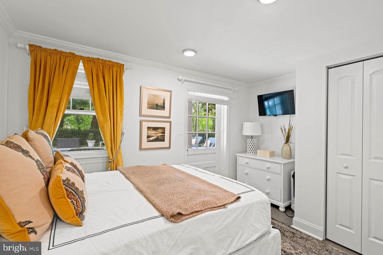 8 Farmington Court photo 31