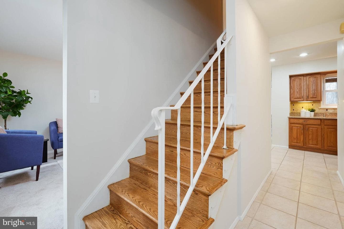 14316 Piccadilly Road photo 24