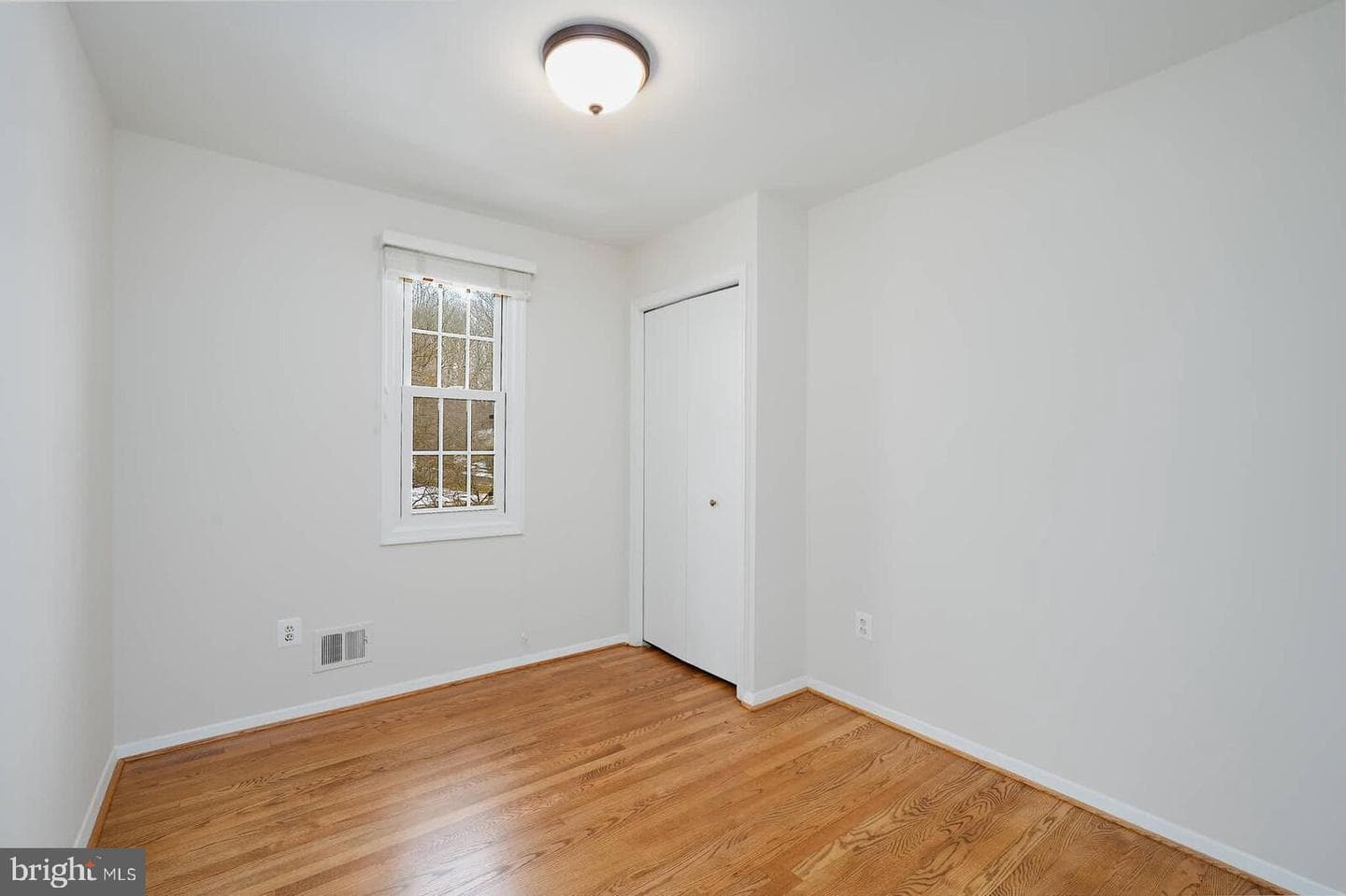 14316 Piccadilly Road photo 30