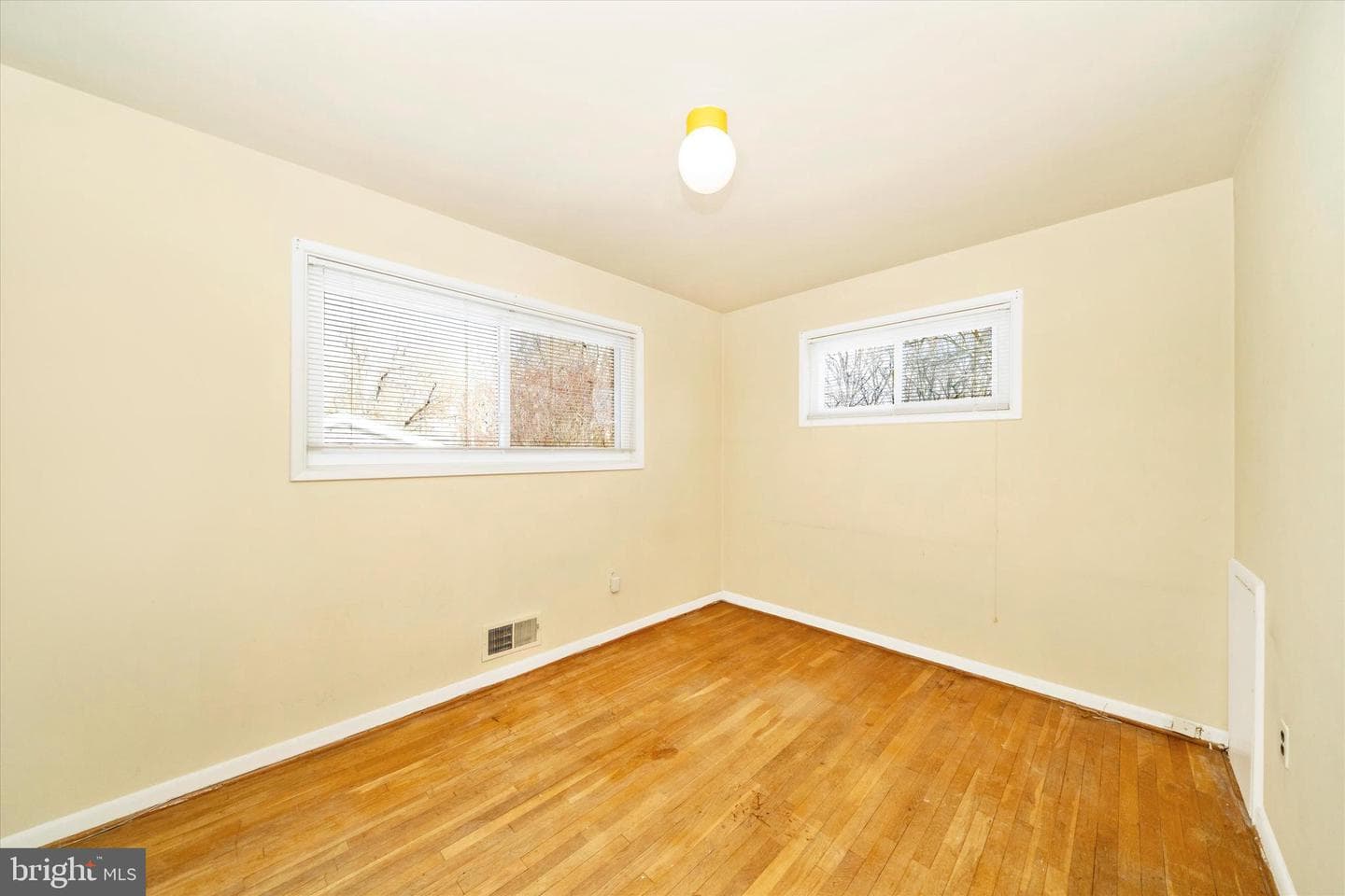 10812 Lombardy Road photo 21