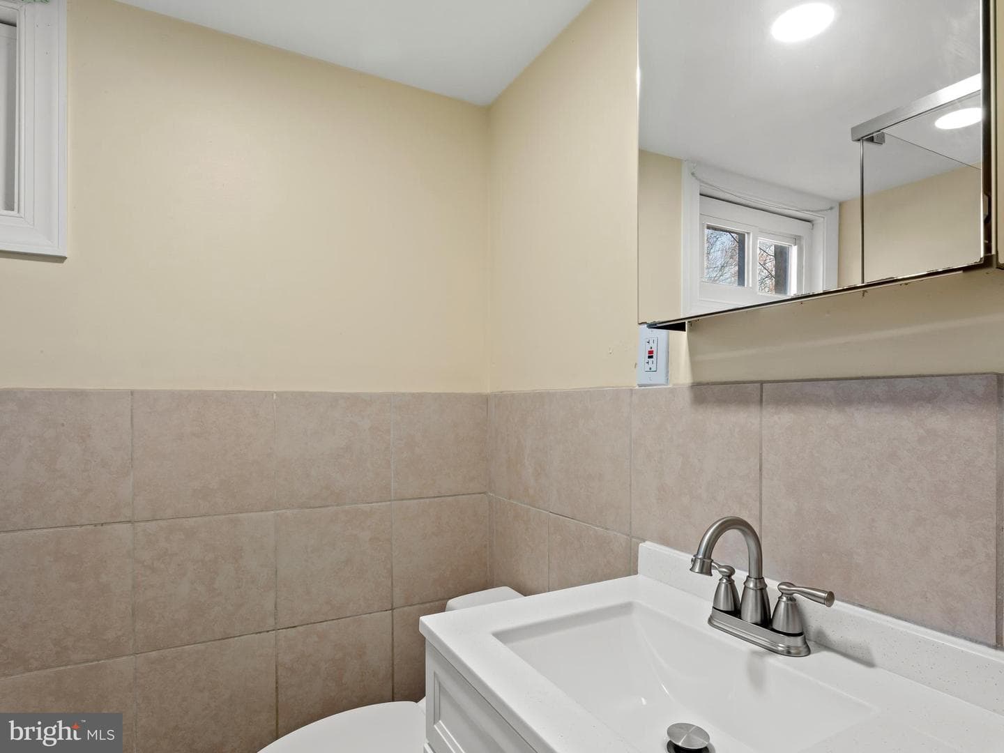3405 Fredale Street photo 26