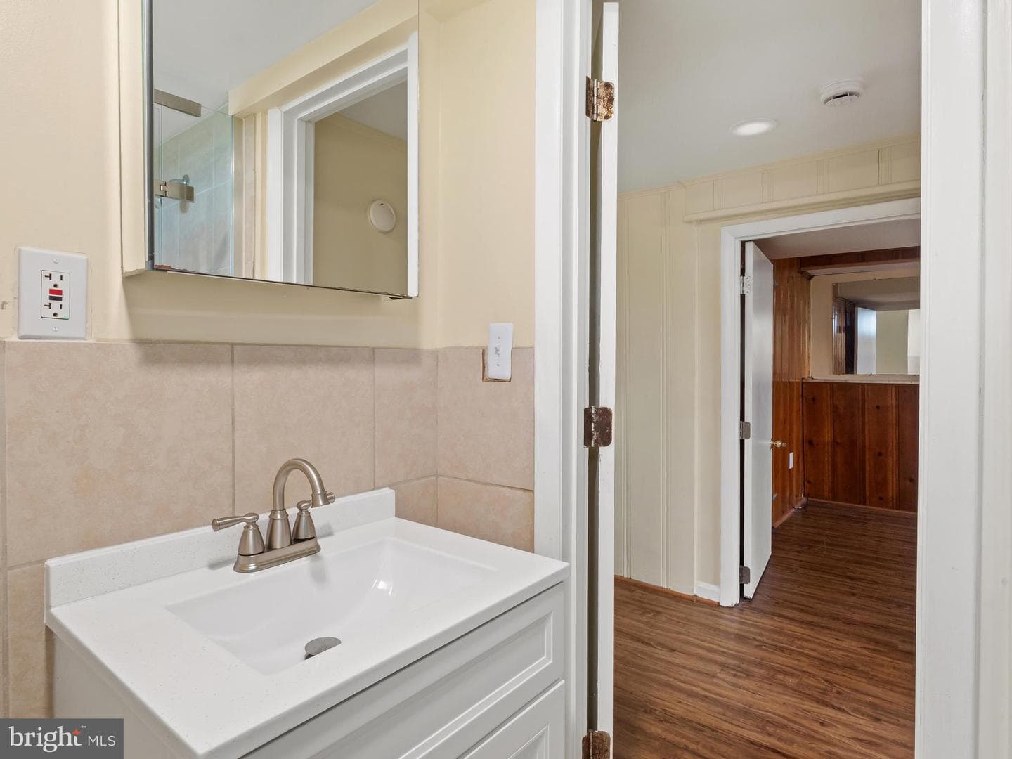 3405 Fredale Street photo 27