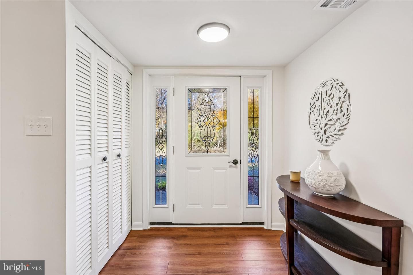 420 Lamberton Drive photo 4