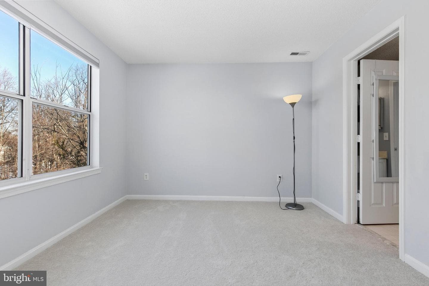 10007 Vanderbilt Circle #14 photo 16