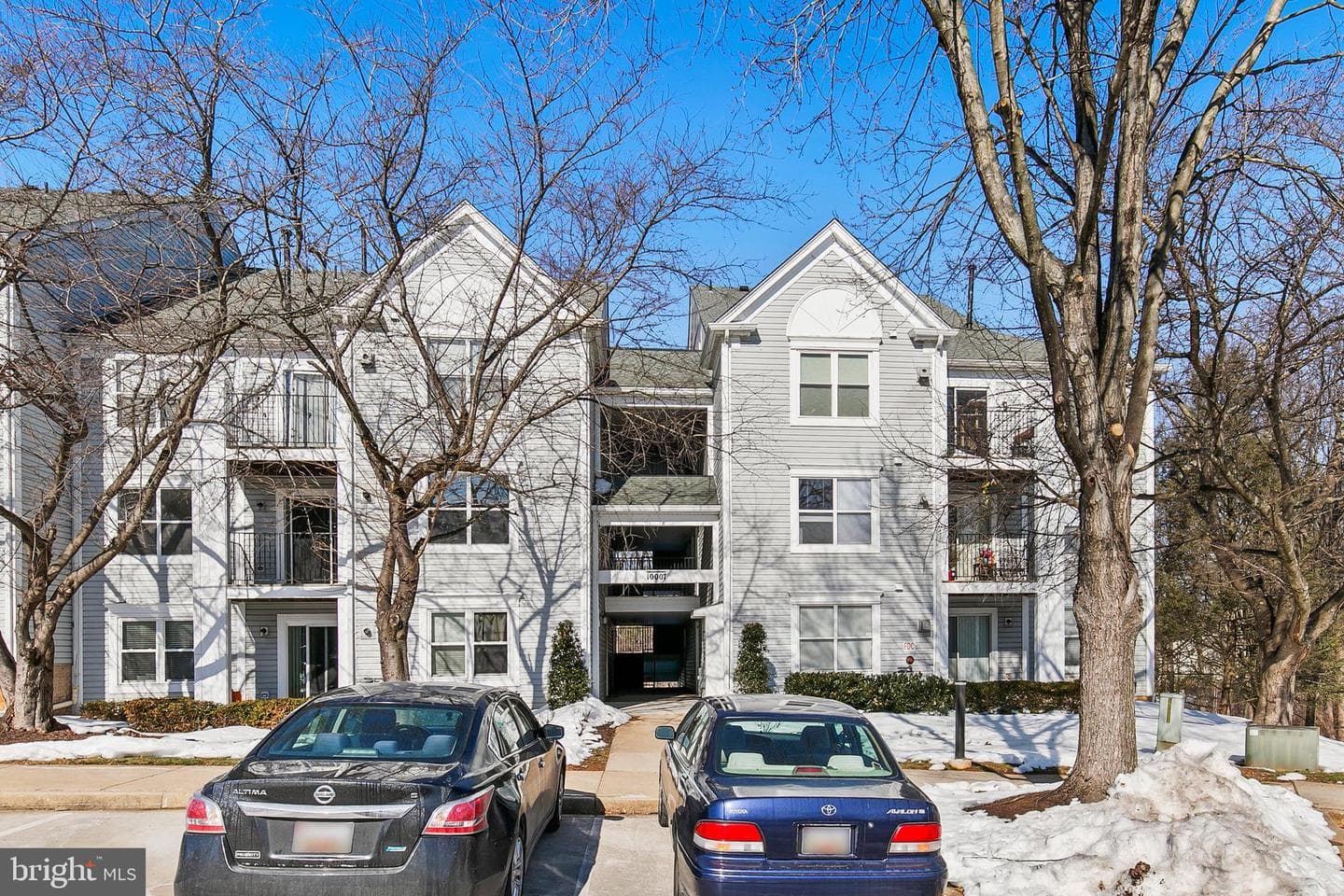 10007 Vanderbilt Circle #14 photo 2