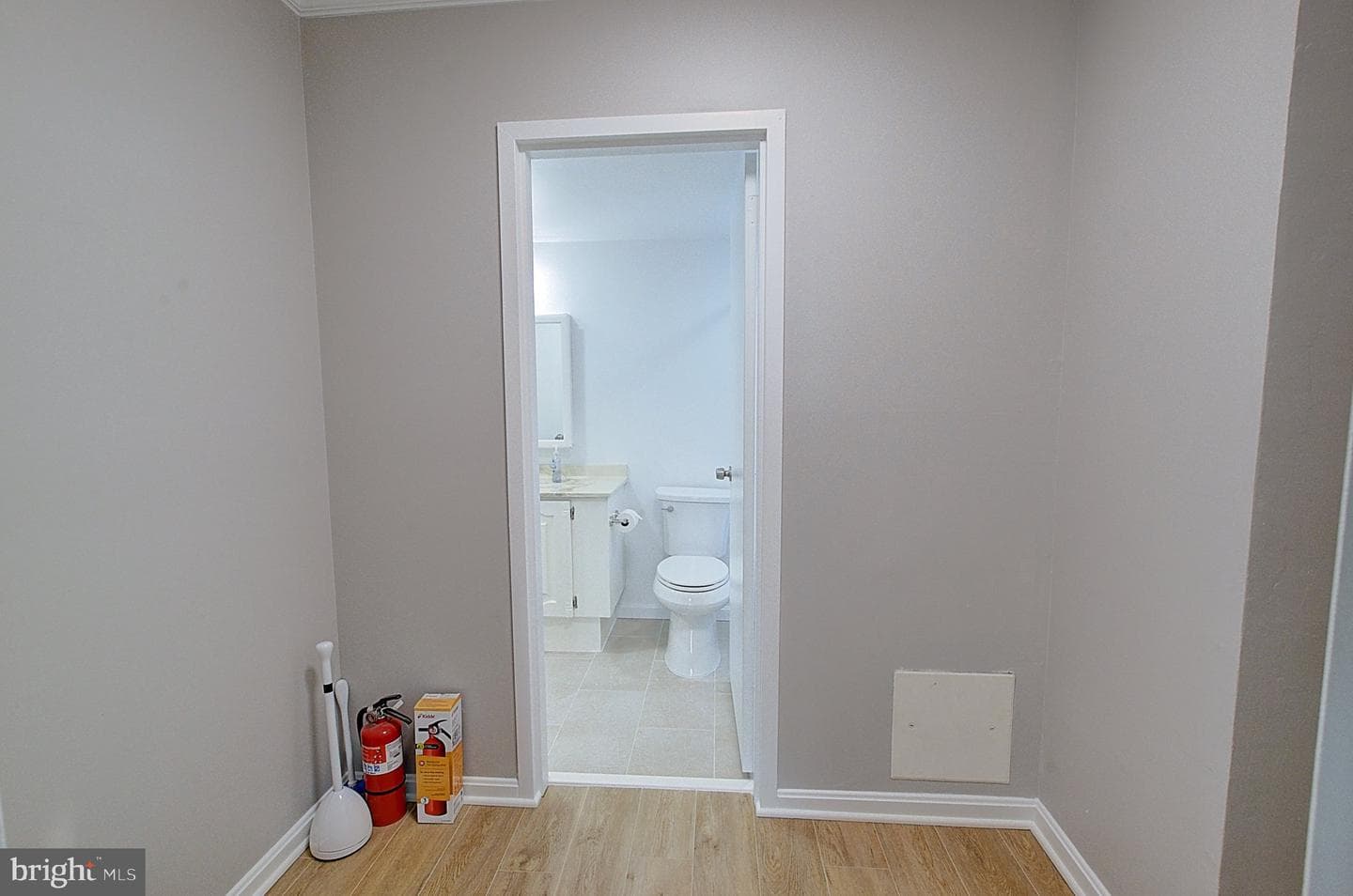 5225 Pooks Hill Road #1005s photo 4