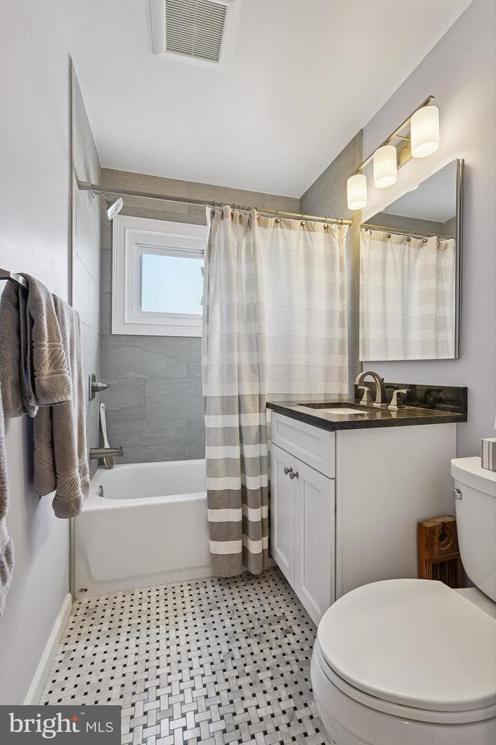 6417 Camrose Terrace photo 17